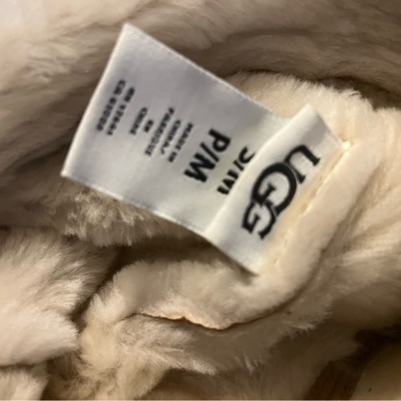 UGG Sheepskin Trapper Hat - Chestnut - Unisex - Picture 8 of 11